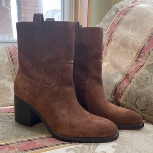 Veronica Beard Carmen Cedar Western Suede Boots. Size 8 Women 
N22-01